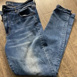 Womens American Eagle jeans